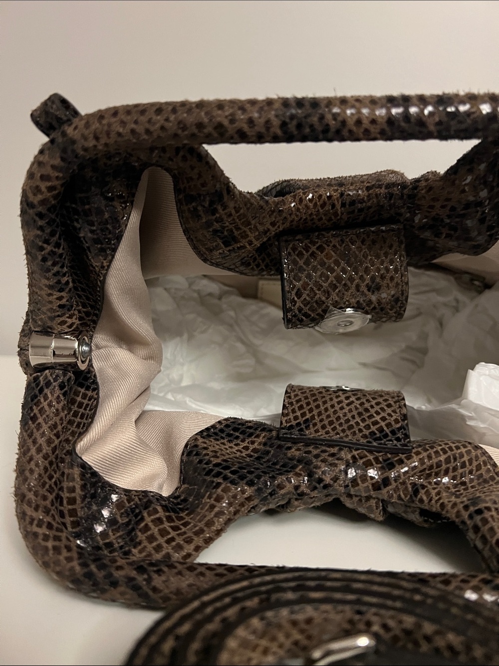 Made in Italy Leather  Snakeskin-Effect Top-Handle Bag - Picture 7 of 9